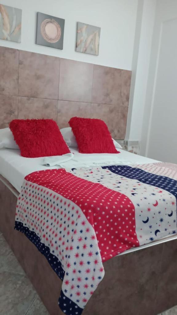 Hostal Kumbaya Santa Marta Dış mekan fotoğraf