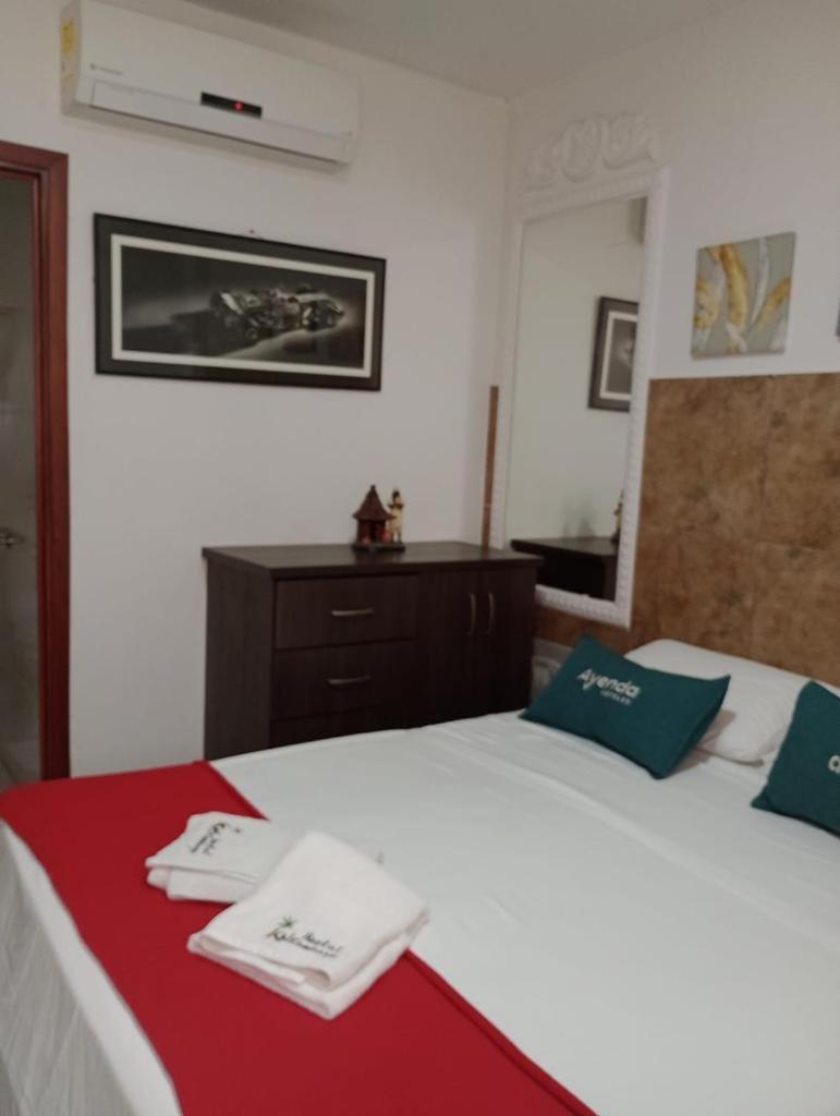 Hostal Kumbaya Santa Marta Dış mekan fotoğraf
